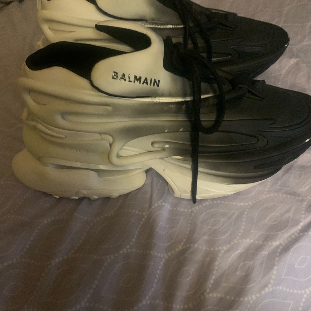 Balmain Black and White Men's Sneakers